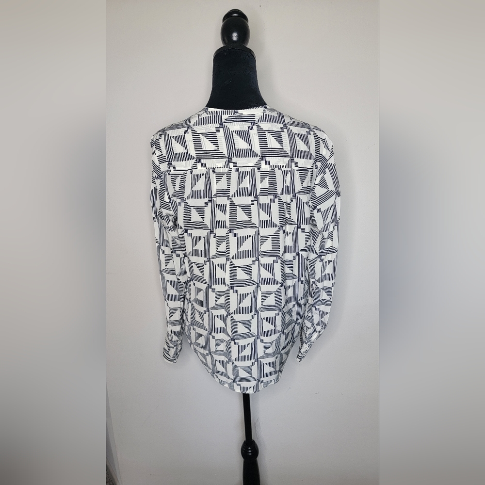 Joie Geometric pattern Silk Blouse - Picture 4 of 12